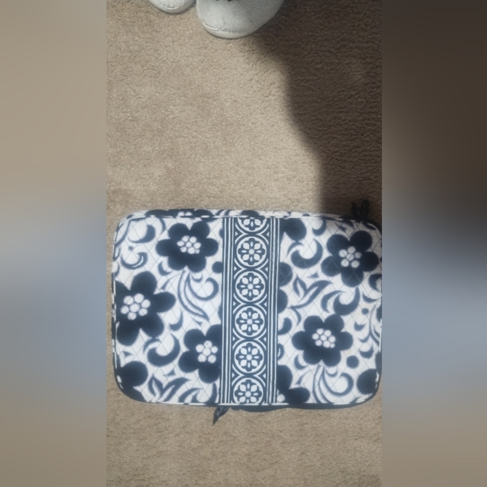 Vera Bradley tablet/laptop holder